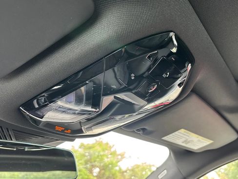 Used 2024 BMW i5 eDrive40i RWD image 37
