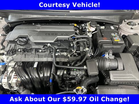 Used 2025 Hyundai Elantra Sport image 22