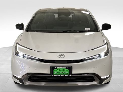 New 2026 Toyota Prius Limited image 9