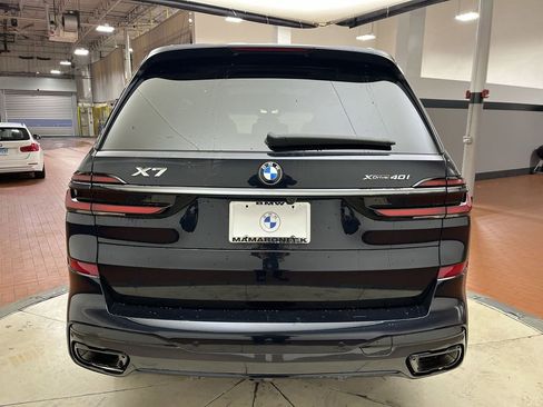 Certified 2024 BMW X7 xDrive40i w/ M Sport Package image 22