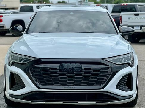 Used 2024 Audi Q8 e-tron Prestige w/ Prestige Package AWD/4WD image 6