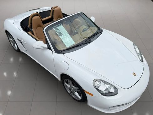Used 2010 Porsche Boxster RWD image 25