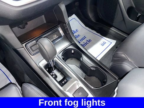 Used 2023 Subaru Ascent Limited AWD/4WD image 22