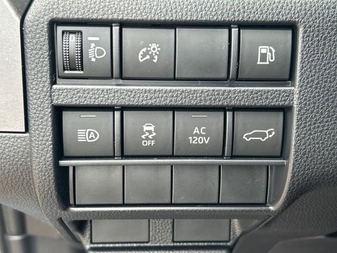 New 2026 Toyota 4Runner TRD Off-Road Premium AWD/4WD image 31