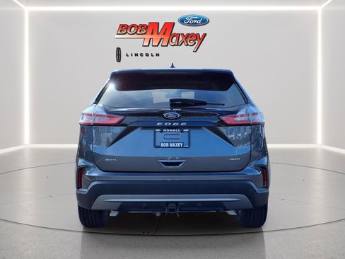 Used 2024 Ford Edge SEL w/ Convenience Package AWD/4WD image 6