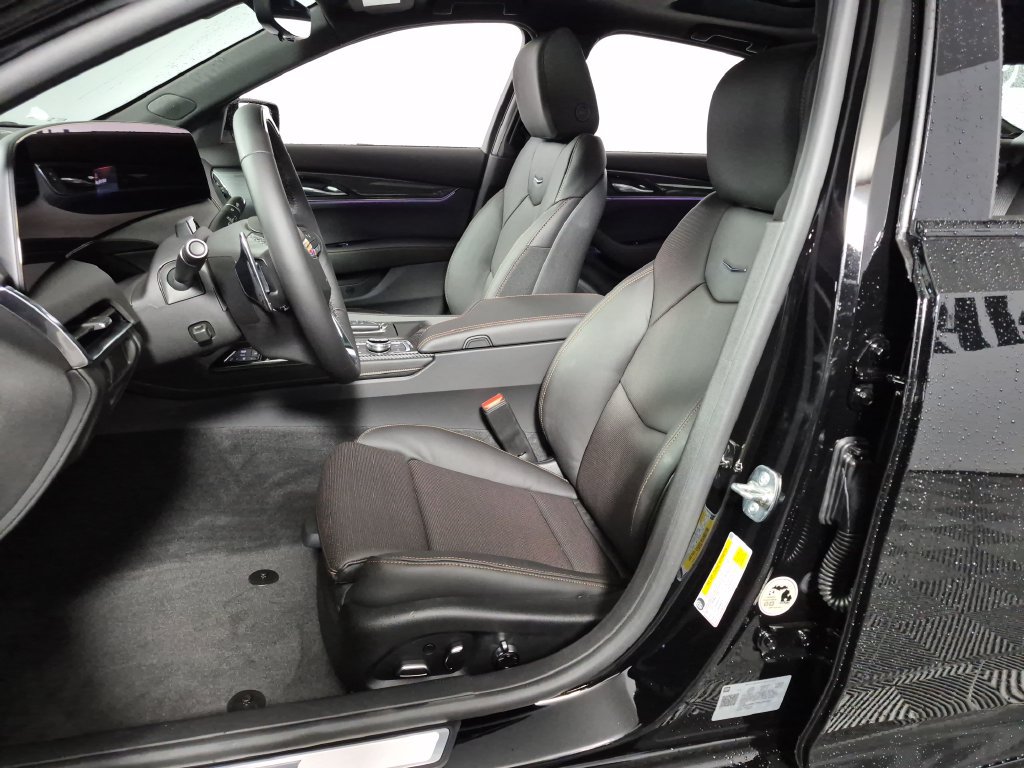 New 2026 Cadillac CT5 Sport w/ Technology Package AWD/4WD image 9