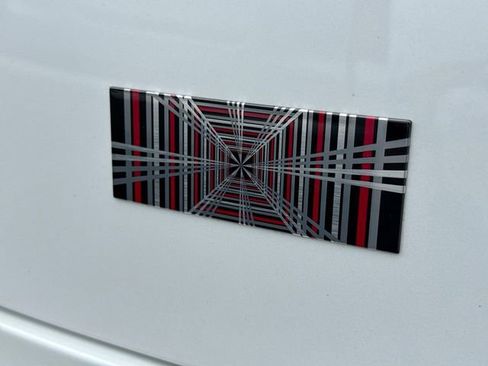 Used 2022 Tesla Model S Plaid image 6