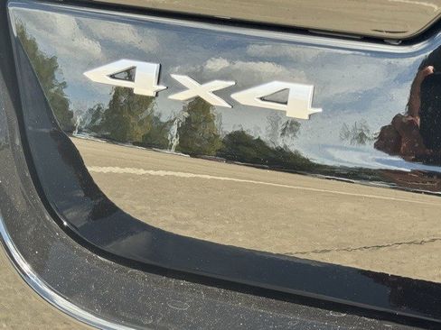 New 2025 Jeep Grand Cherokee Limited w/ Luxury Tech Group II image 37