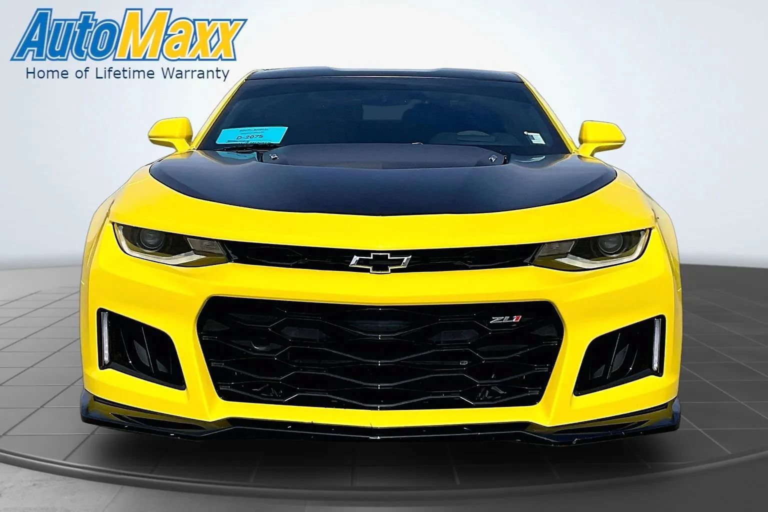 Used 2018 Chevrolet Camaro ZL1 RWD image 2