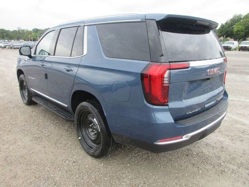 New 2026 GMC Yukon Elevation w/ Elevation Premium Package AWD/4WD image 6