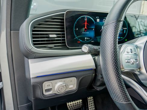 Used 2023 Mercedes-Benz GLE 580 4MATIC image 66