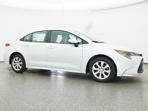 New 2026 Toyota Corolla LE image 28