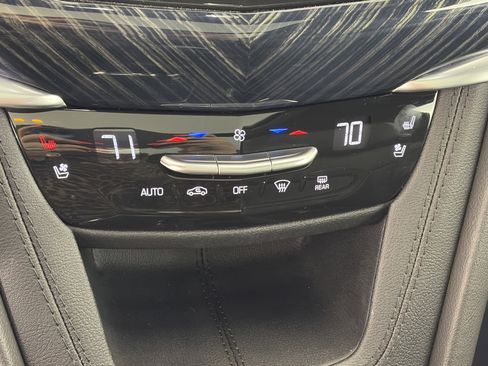 Certified 2024 Cadillac XT6 Premium Luxury w/ LPO, Floor Liner Package image 24