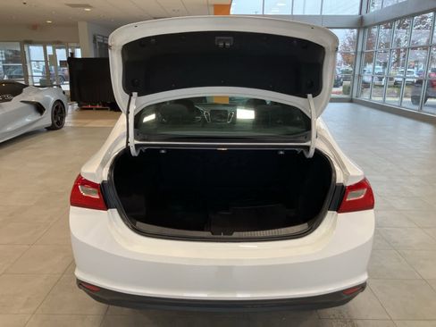 Used 2018 Chevrolet Malibu LT image 25