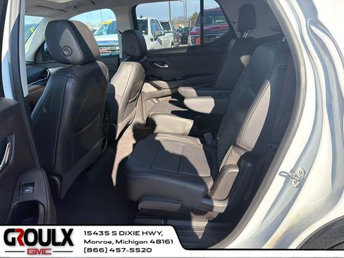 Used 2019 Chevrolet Traverse Premier w/ Redline Edition FWD image 24