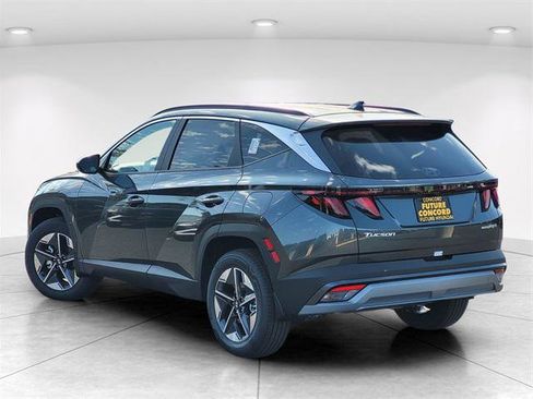 New 2025 Hyundai Tucson SEL image 5