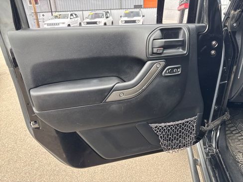 Used 2016 Jeep Wrangler Unlimited Sport w/ Quick Order Package 24S image 12