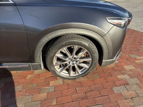 Used 2018 MAZDA CX-9 Grand Touring image 17