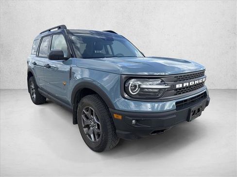 Used 2023 Ford Bronco Sport Badlands AWD/4WD image 3