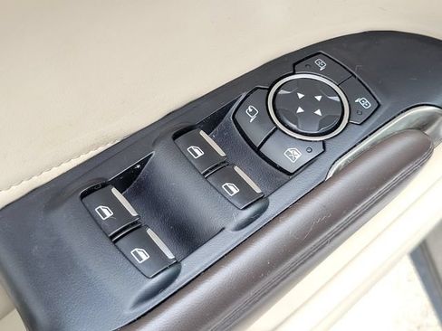 Used 2017 Lincoln MKC Reserve w/ Lincoln MKC Climate Package AWD/4WD image 23