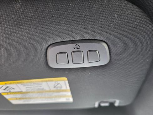 Used 2018 Ford F150 Raptor w/ Equipment Group 802A Luxury image 33