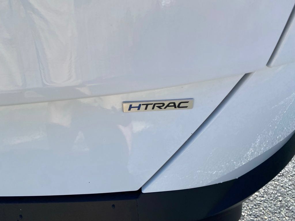 Used 2024 Hyundai Kona SEL AWD/4WD image 12