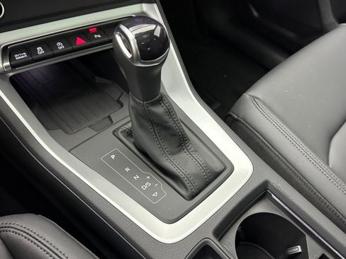 New 2025 Audi Q3 2.0T Premium image 21