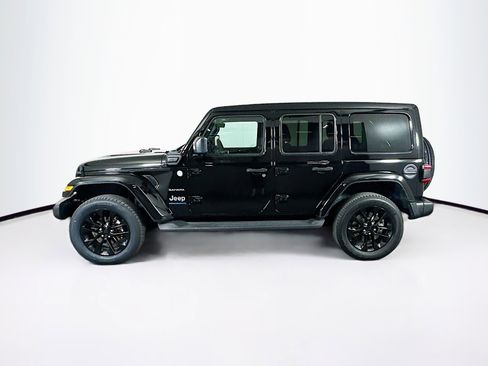 Used 2023 Jeep Wrangler Sahara image 4