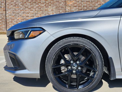 Certified 2023 Honda Civic Sport image 10