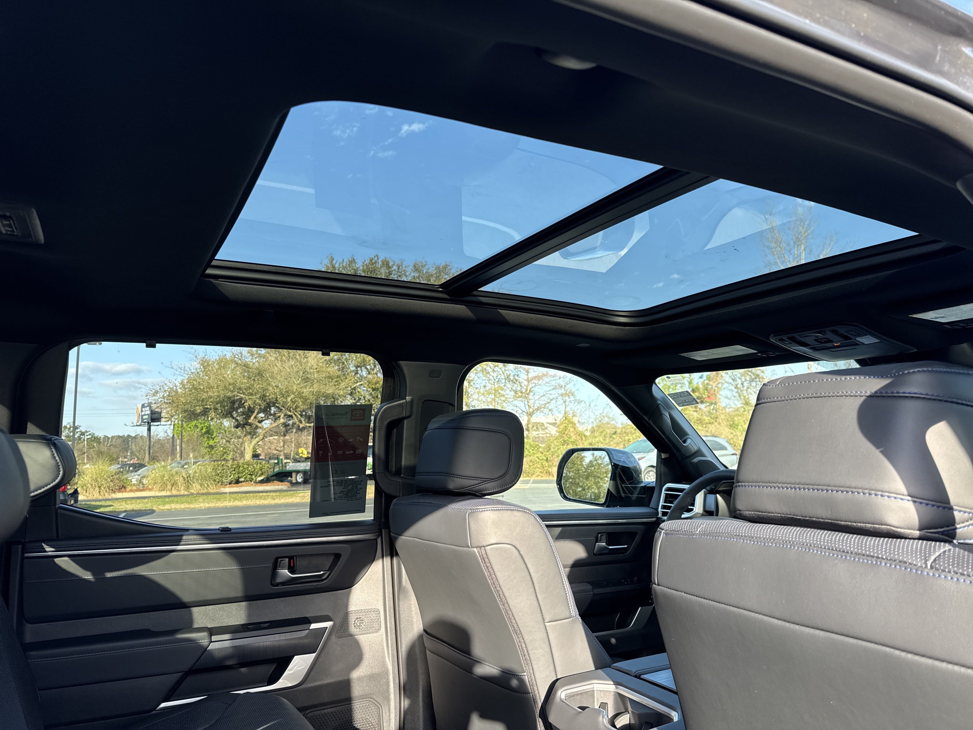 New 2025 Toyota Tundra Platinum AWD/4WD image 32