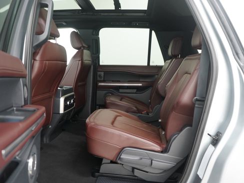 Used 2024 Ford Expedition Max Limited image 20