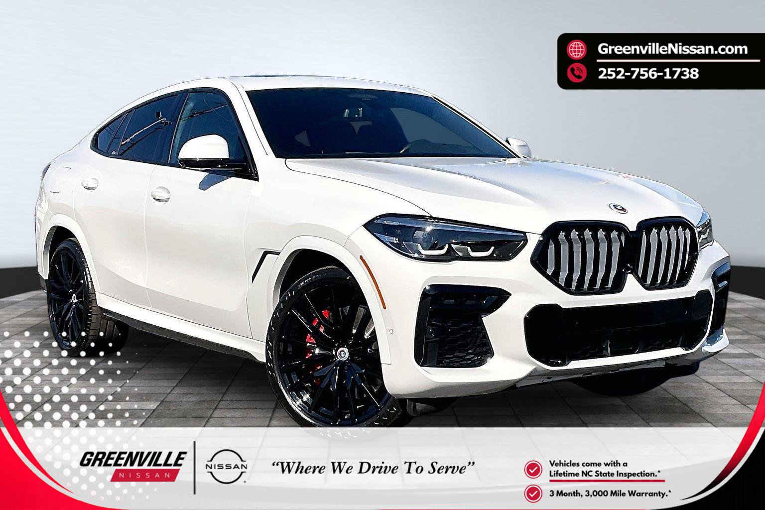Used 2022 BMW X6 M50i AWD/4WD image 1