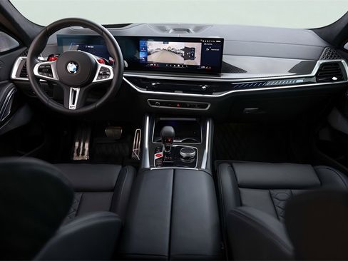 Used 2026 BMW X6 M Competition w/ Executive Package image 30