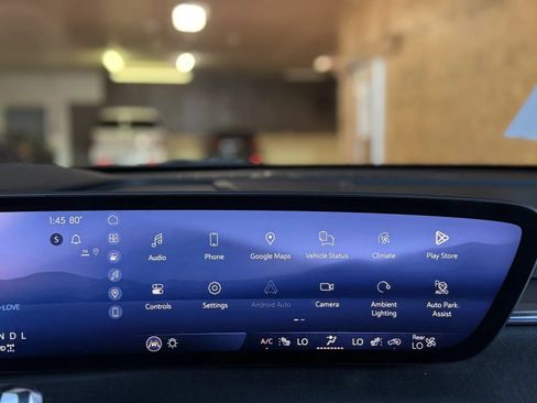Used 2025 Buick Enclave Sport Touring w/ Super Cruise Package AWD/4WD image 33