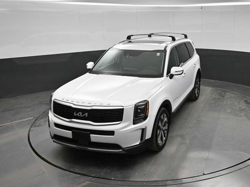 Used 2022 Kia Telluride S AWD/4WD image 31