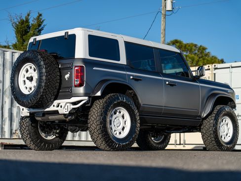 New 2025 Ford Bronco Heritage Edition AWD/4WD image 3