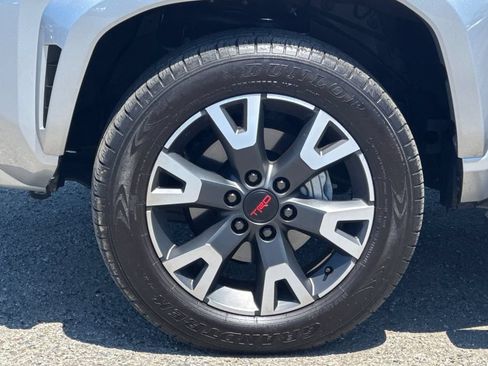 Used 2025 Toyota 4Runner TRD Sport AWD/4WD image 28