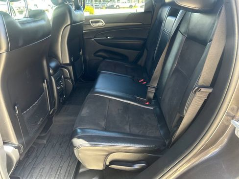 Used 2021 Jeep Grand Cherokee Laredo X AWD/4WD image 28