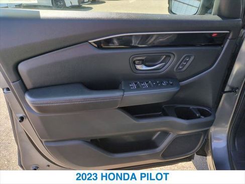 Certified 2023 Honda Pilot EX-L image 12