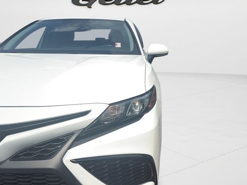 Used 2023 Toyota Camry SE FWD image 23