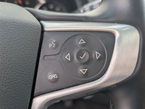 Used 2024 GMC Terrain SLT AWD/4WD image 23
