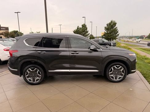 Used 2023 Hyundai Santa Fe Limited AWD/4WD image 10