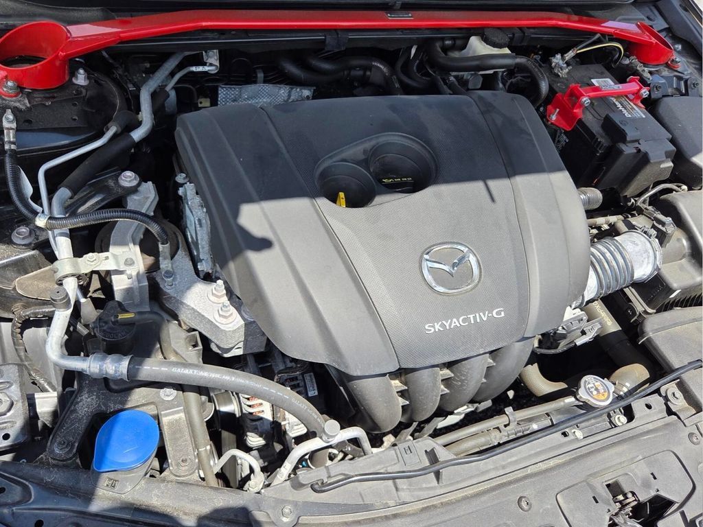 Used 2021 MAZDA MAZDA3 s FWD image 21