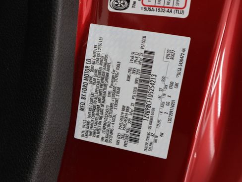 Used 2013 Ford Mustang GT Premium w/ Comfort Pkg RWD image 47