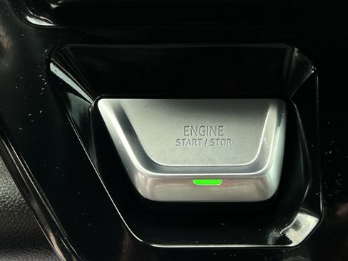 Used 2023 GMC Sierra 1500 AT4 w/ AT4 Premium Package image 16