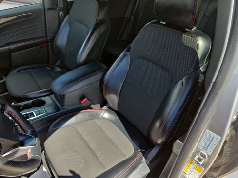 Used 2024 Ford Escape ST-Line AWD/4WD image 18
