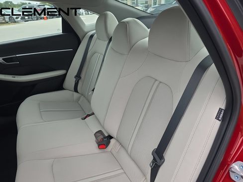 Certified 2025 Hyundai Sonata SE FWD image 33