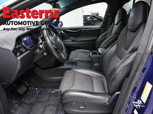 Used 2019 Tesla Model X 75D AWD/4WD image 13