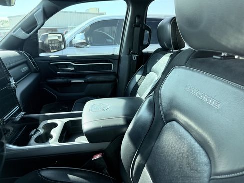 Used 2022 RAM 1500 Laramie w/ Sport Appearance Package AWD/4WD image 2