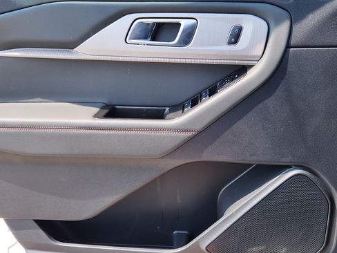 New 2026 Ford Explorer Active w/ Active Comfort Package RWD image 17